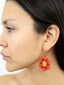Boucles d'Oreilles artisanales Rouge, Orange & Noire - Motif Fleur - Porté Profil
