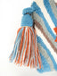 Pochette Brodée Bleu & Orange - Pochette Clutch Bohème chic - Zoom Pompon