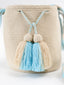 Mochilas Wayuu Beige & Turquoise. Zoom face