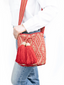 Mochilas Wayuu Motifs Rouge & Or. Profil