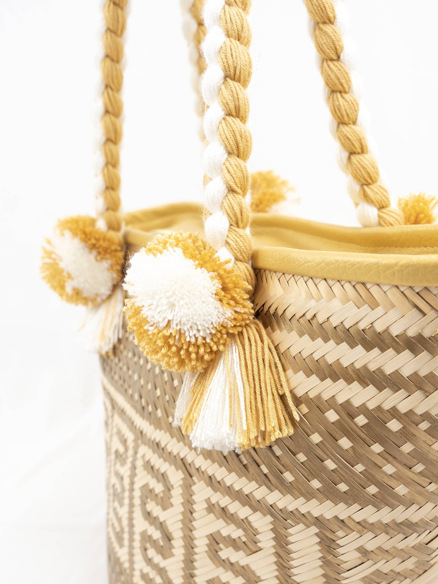 Cabas Wayuu en paille tressée Beige et Doré- Cabas paille | Sac Wayuu | Sac à main Bohème Chic