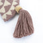Pochette Mochilas Wayuu Medialuna Lila - vue pompon